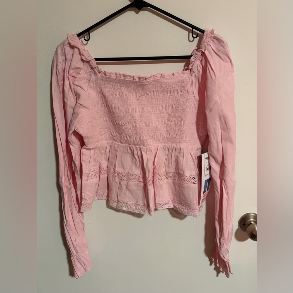 NWT Celebrity Pink Pink Smocked Ruffle Top size M
